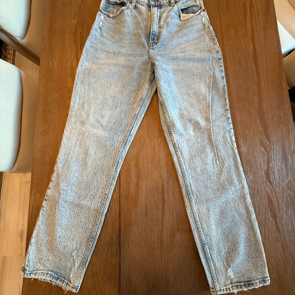 Abercrombie & Fitch Light Wash Denim Jeans